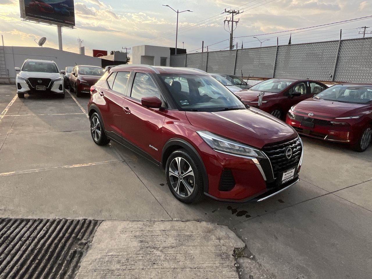 2023 Nissan KICKS ADVANCE E-POWER 23