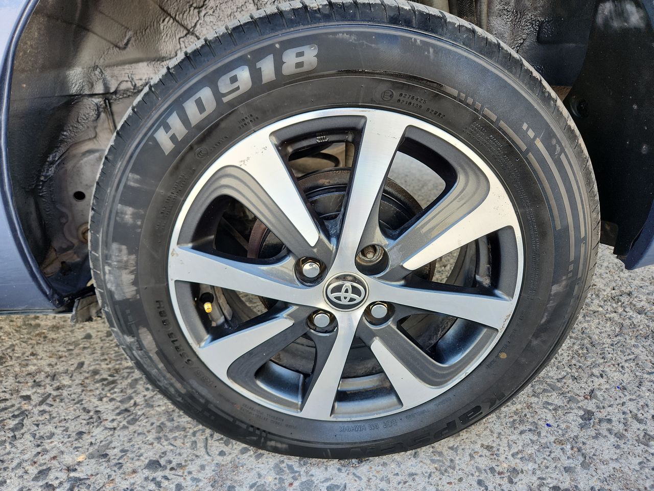 2017 Toyota YARIS SEDAN CORE CVT