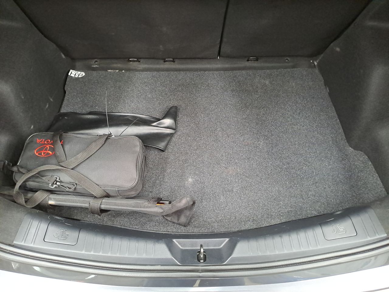 2021 Toyota YARIS S CVT