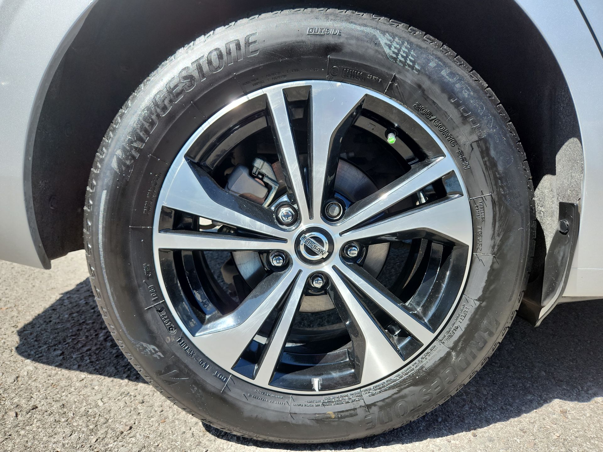 2023 Nissan SENTRA ADVANCE CVT 23