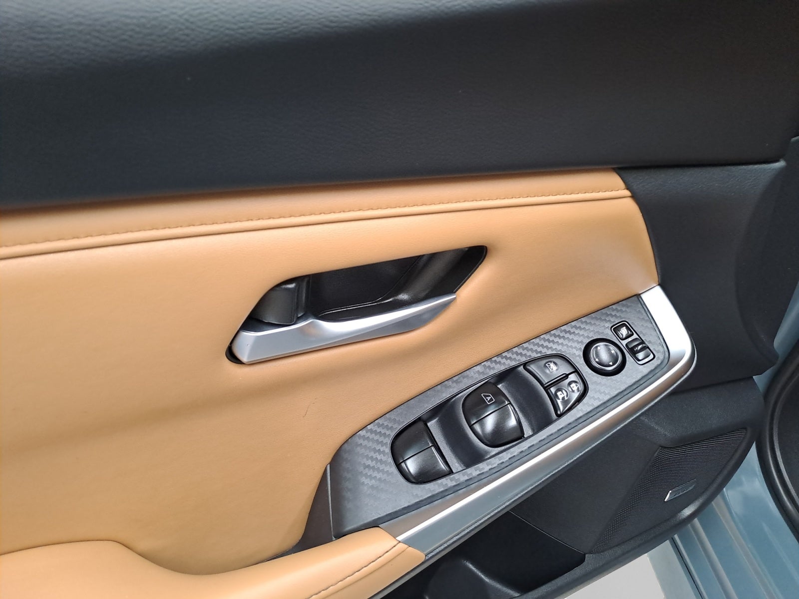 2025 Nissan SENTRA SR PLATINUM BITONO CVT 25