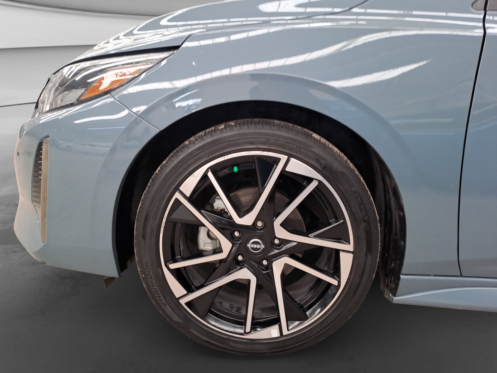 2025 Nissan SENTRA SR PLATINUM BITONO CVT 25