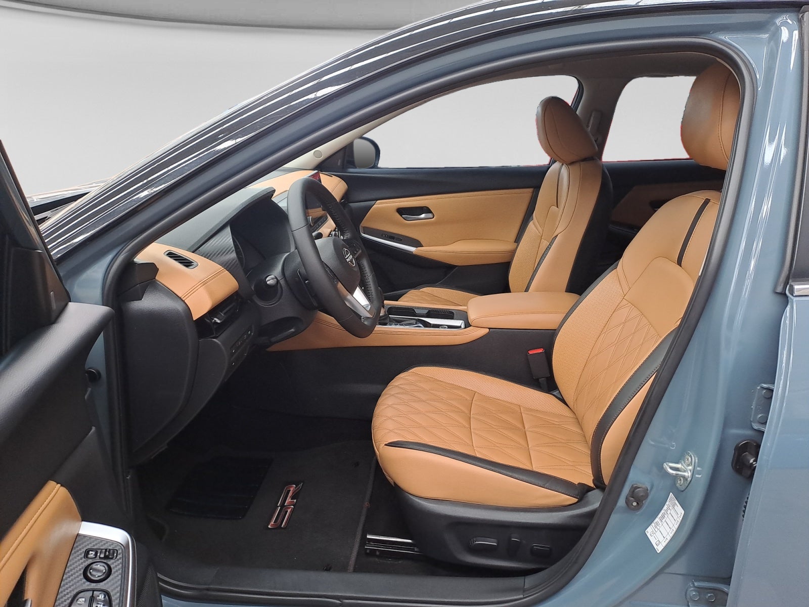 2025 Nissan SENTRA SR PLATINUM BITONO CVT 25