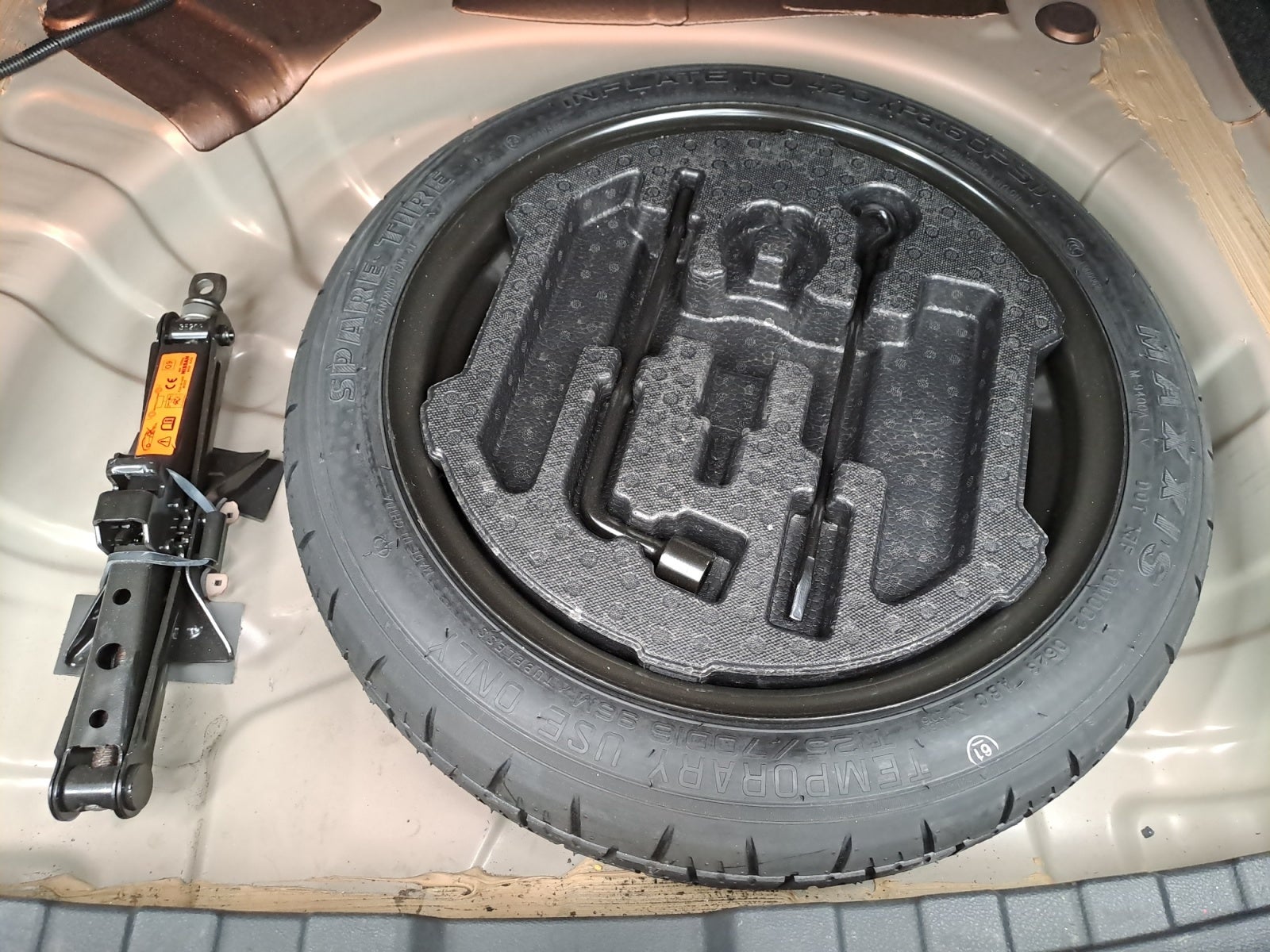 2023 Nissan SENTRA ADVANCE CVT 23