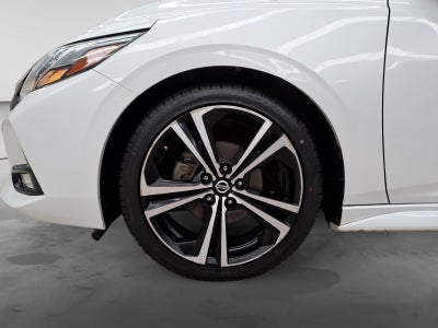 2020 Nissan SENTRA SR MT