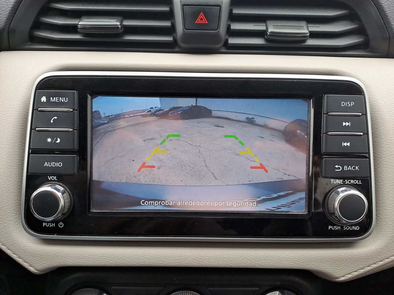 2021 Nissan VERSA ADVANCE MT 21