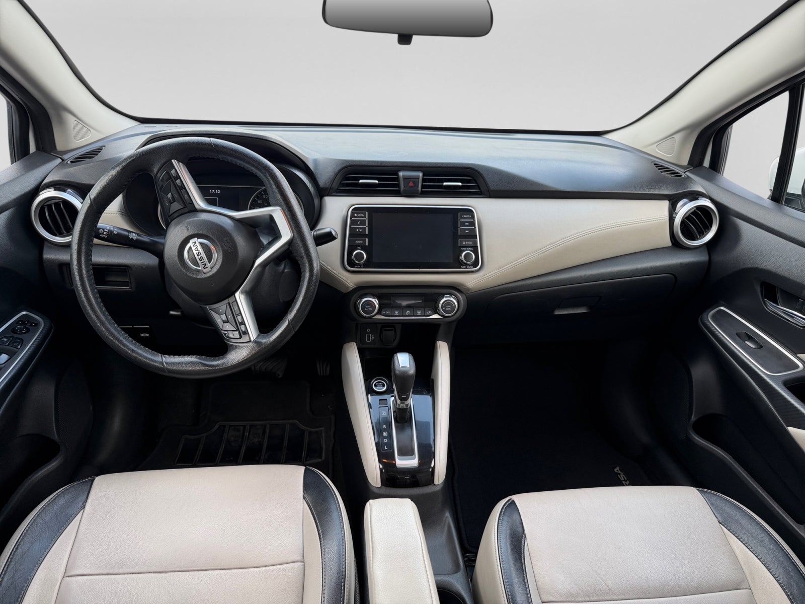 2021 Nissan VERSA EXCLUSIVE CVT 21