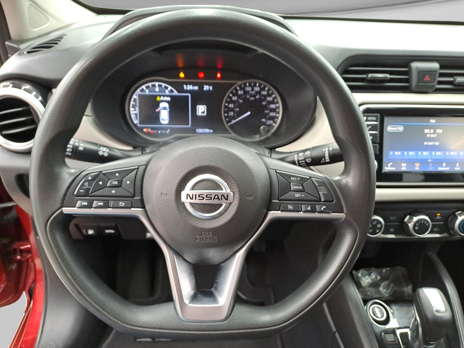 2021 Nissan VERSA ADVANCE CVT 21