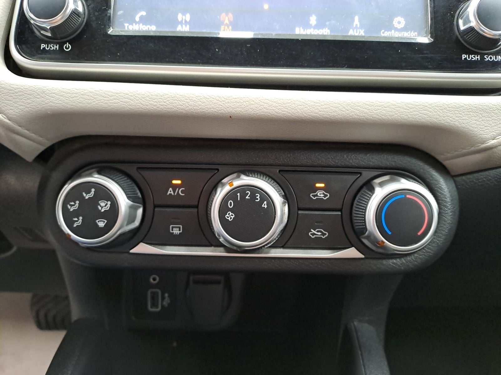 2021 Nissan VERSA ADVANCE CVT 21