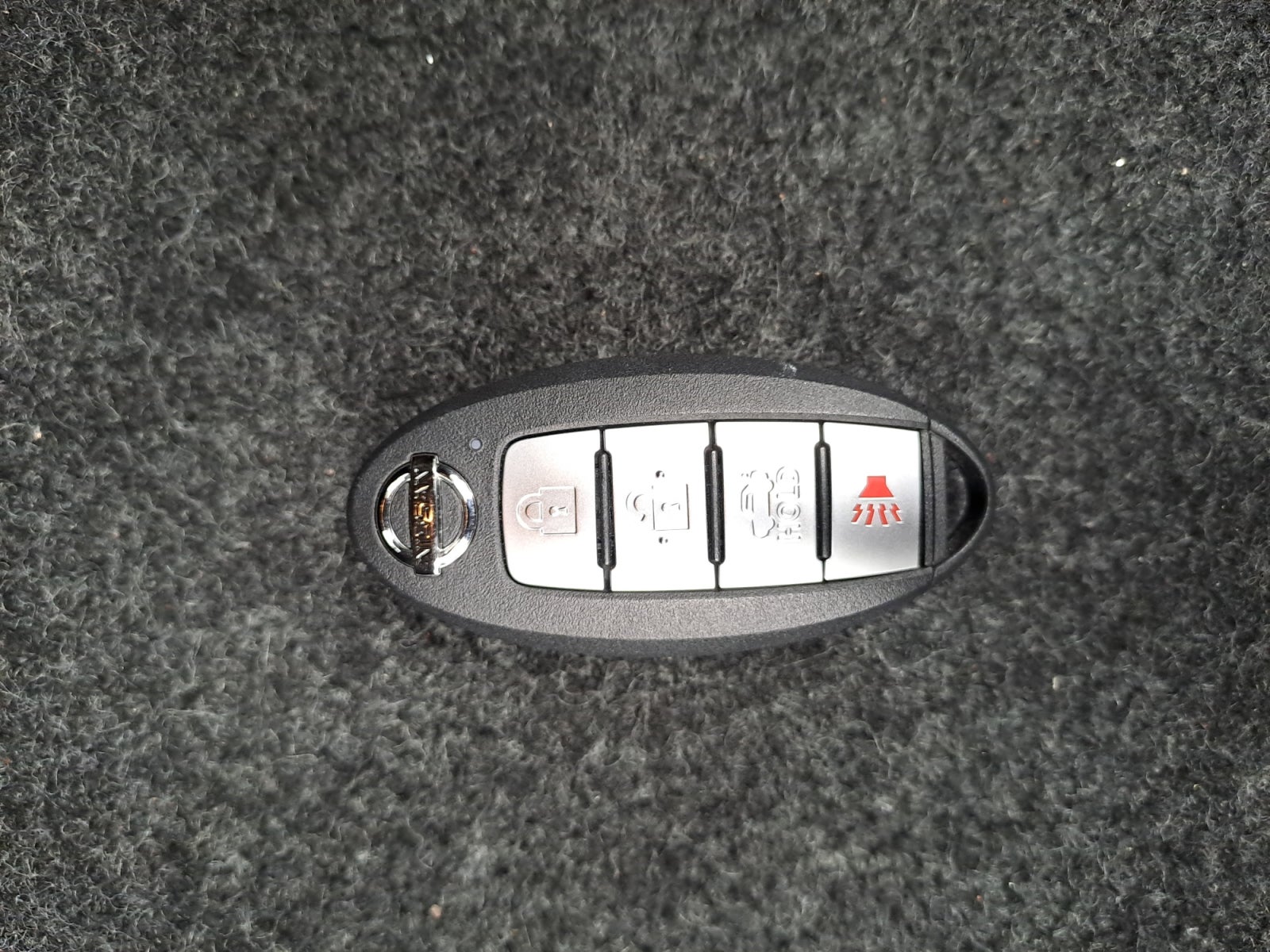 2021 Nissan VERSA ADVANCE CVT 21