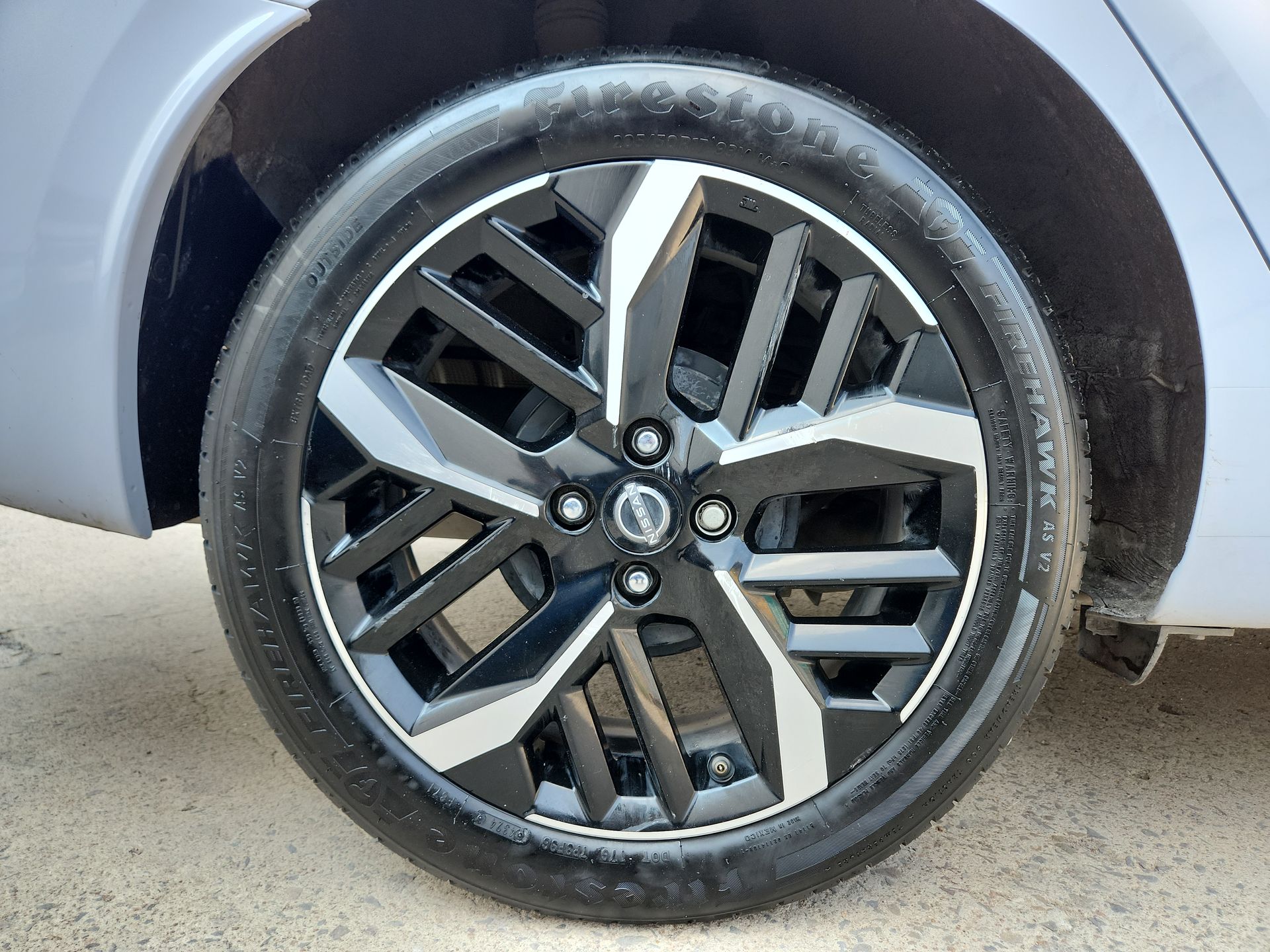 2023 Nissan VERSA EXCLUSIVE CVT 23