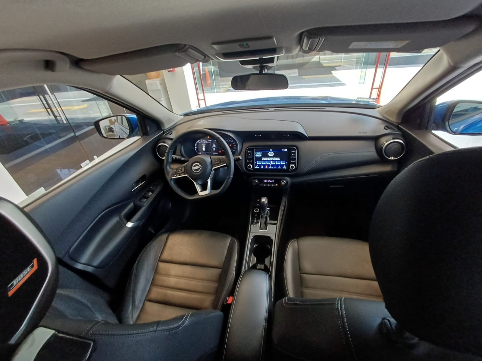 2023 Nissan KICKS PLATINUM 1.6 LTS CVT 23