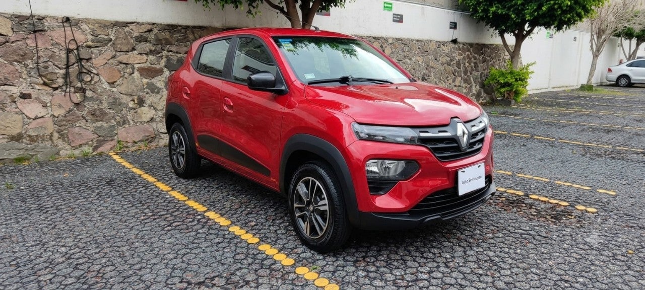 2023 RENAULT KWID ICONIC