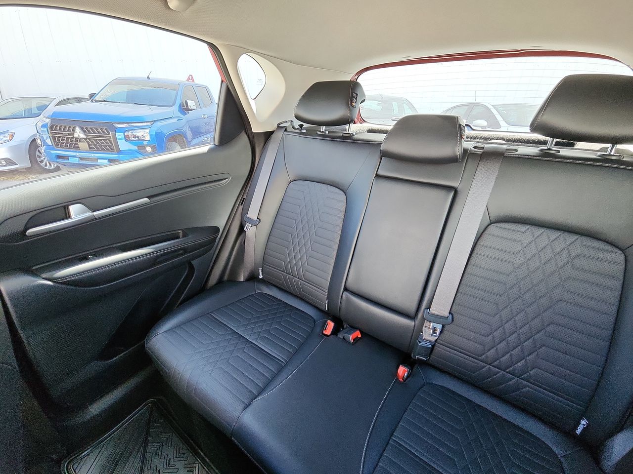 2024 Kia SONET SX IVT