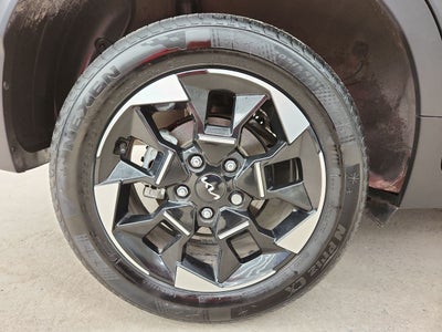 2024 Kia SONET SX IVT