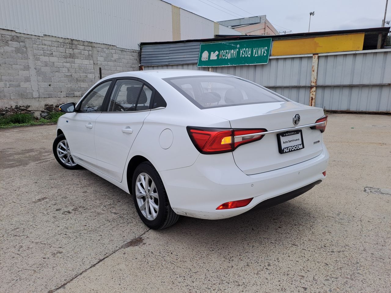 2023 MG MG5 1.5L COM EXCITE MT
