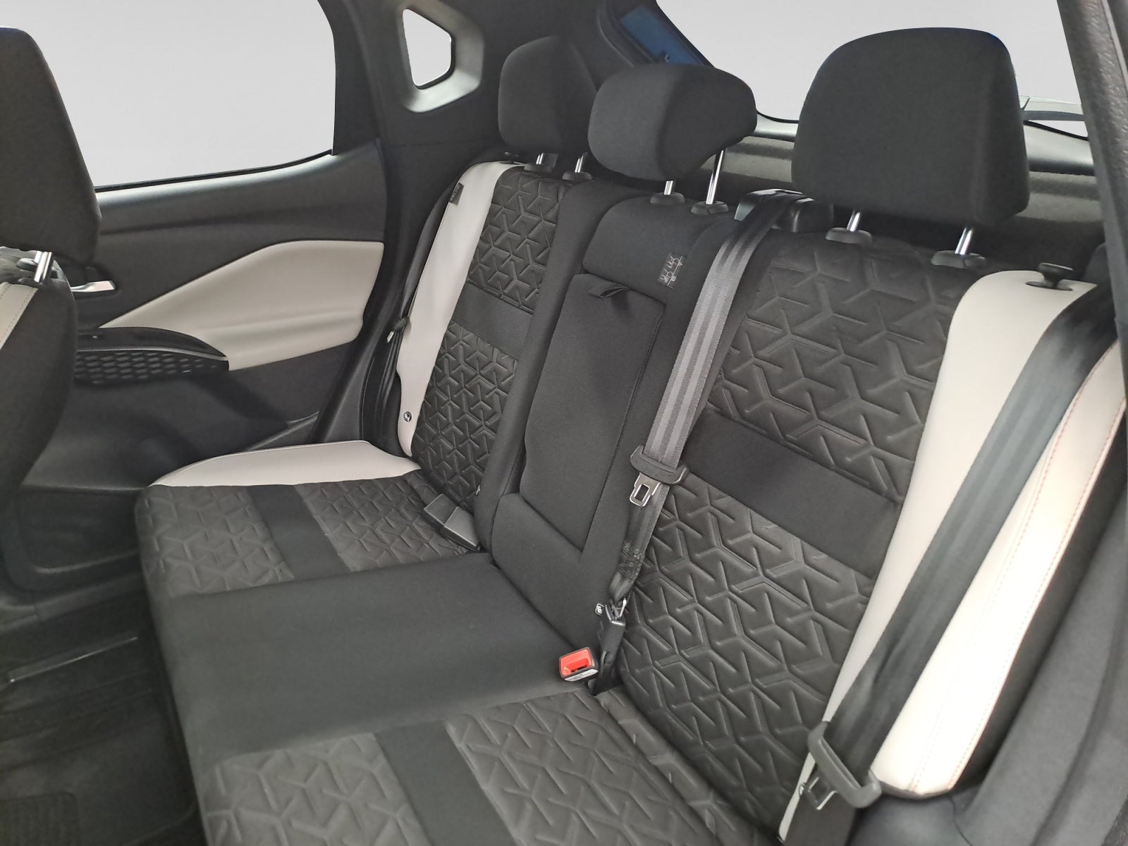 2025 Nissan MAGNITE EXCLUSIVE 1.0 LTS MT 25