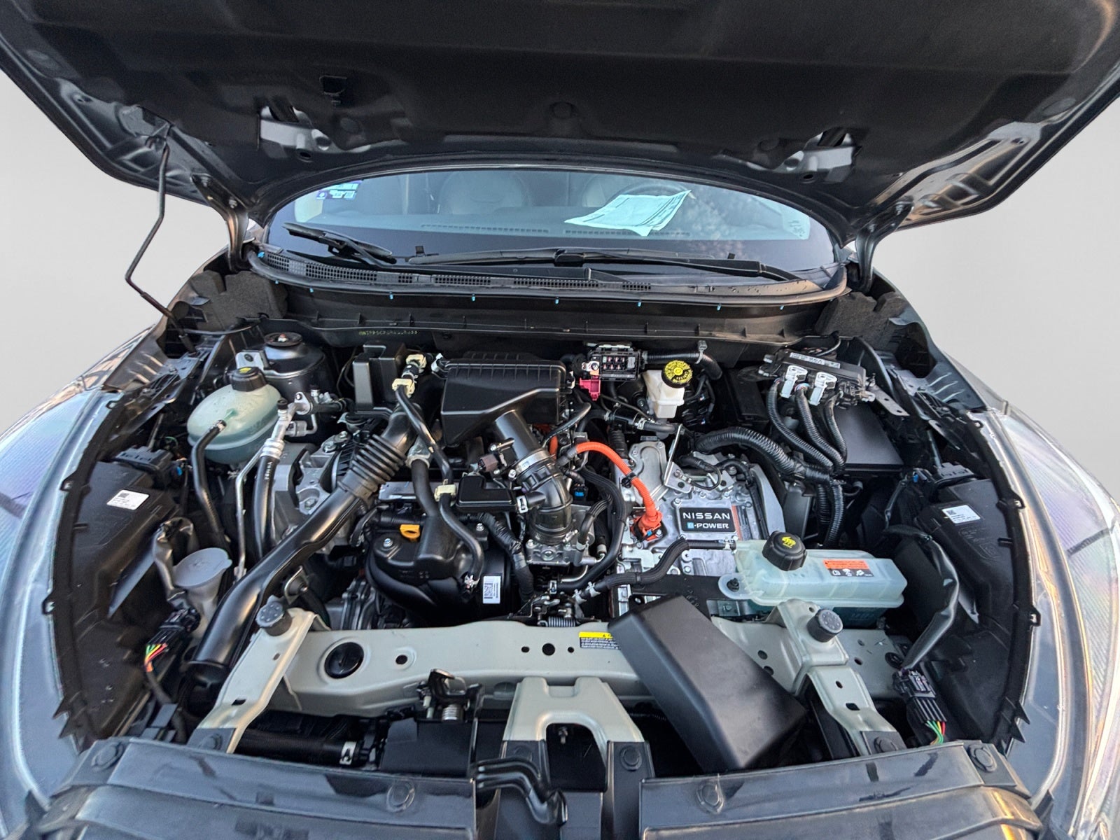 2024 Nissan KICKS PLATINUM E-POWER 24