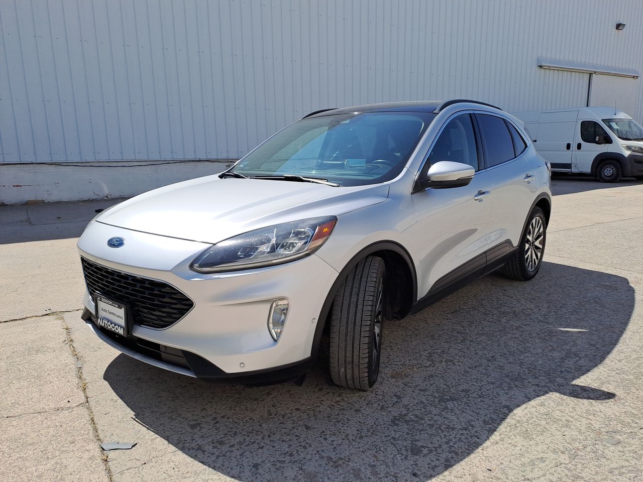 2020 Ford ESCAPE TITANIUM ECOBOOST 2.0L