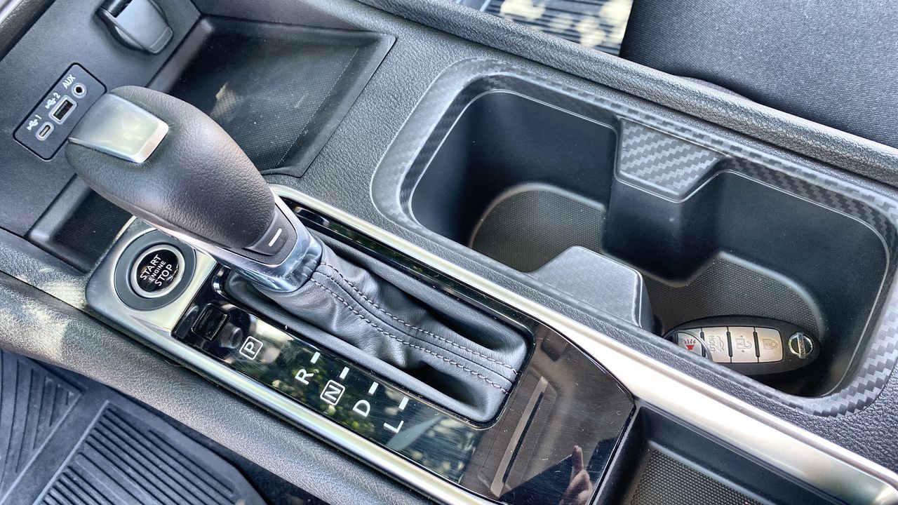 2020 Nissan SENTRA ADVANCE CVT