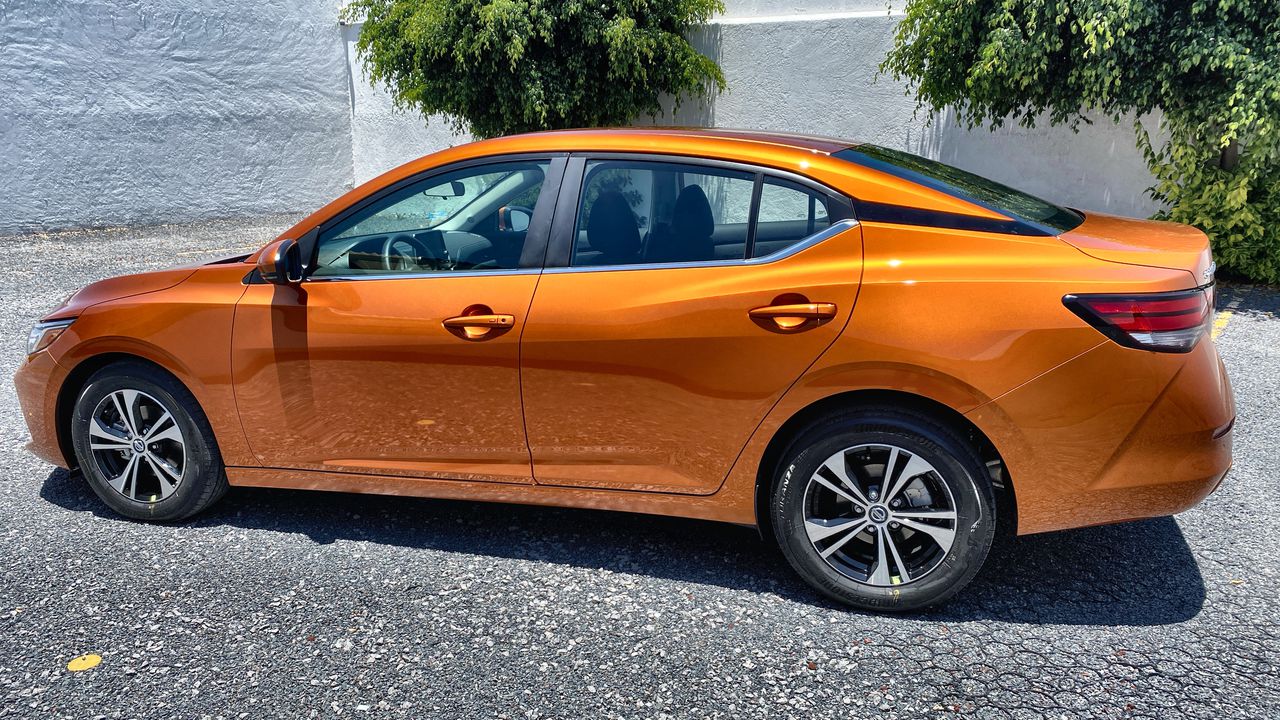 2020 Nissan SENTRA ADVANCE CVT