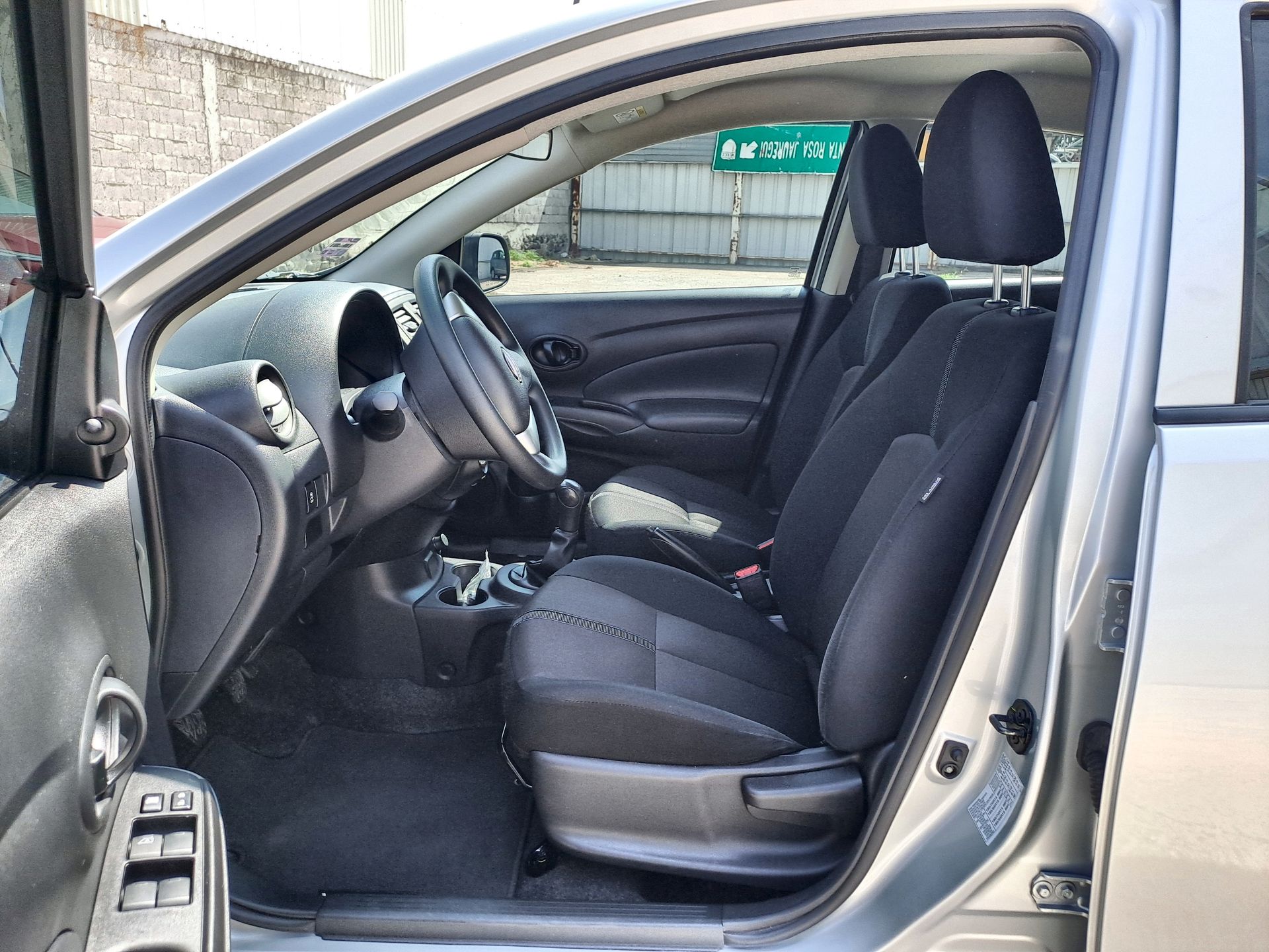 2024 Nissan V-DRIVE V-DRIVE TM A/C AUDIO 24