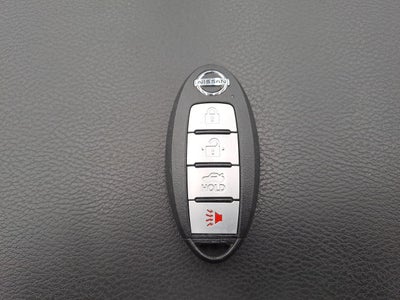 2022 Nissan VERSA ADVANCE CVT 22