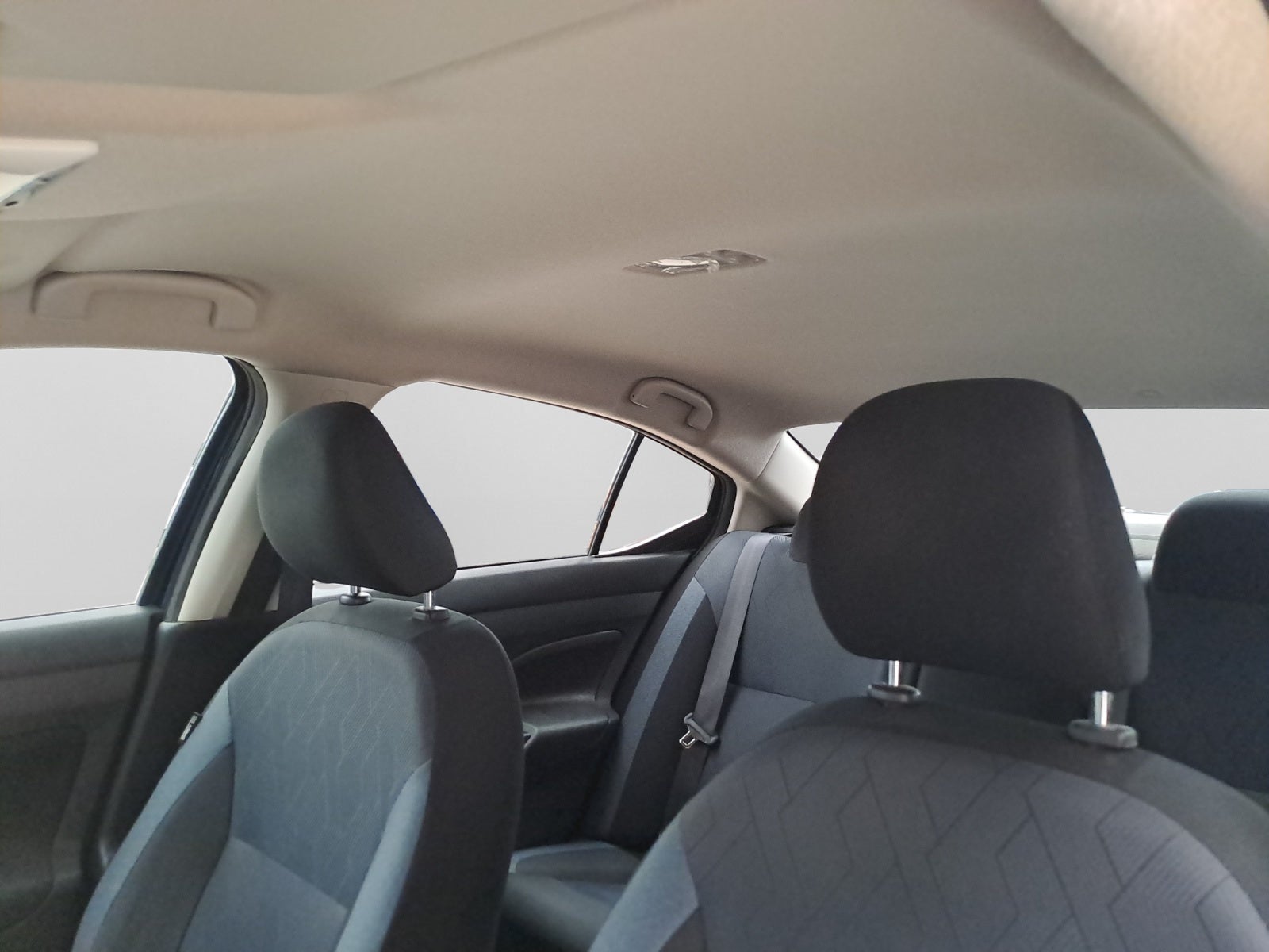 2023 Nissan VERSA ADVANCE CVT 23