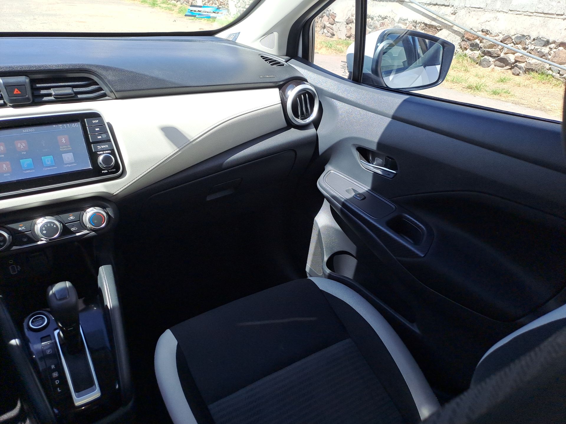 2022 Nissan VERSA ADVANCE CVT 22