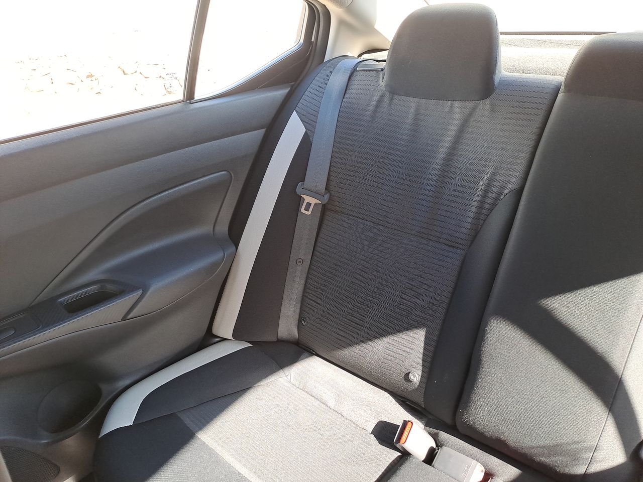 2022 Nissan VERSA ADVANCE CVT 22