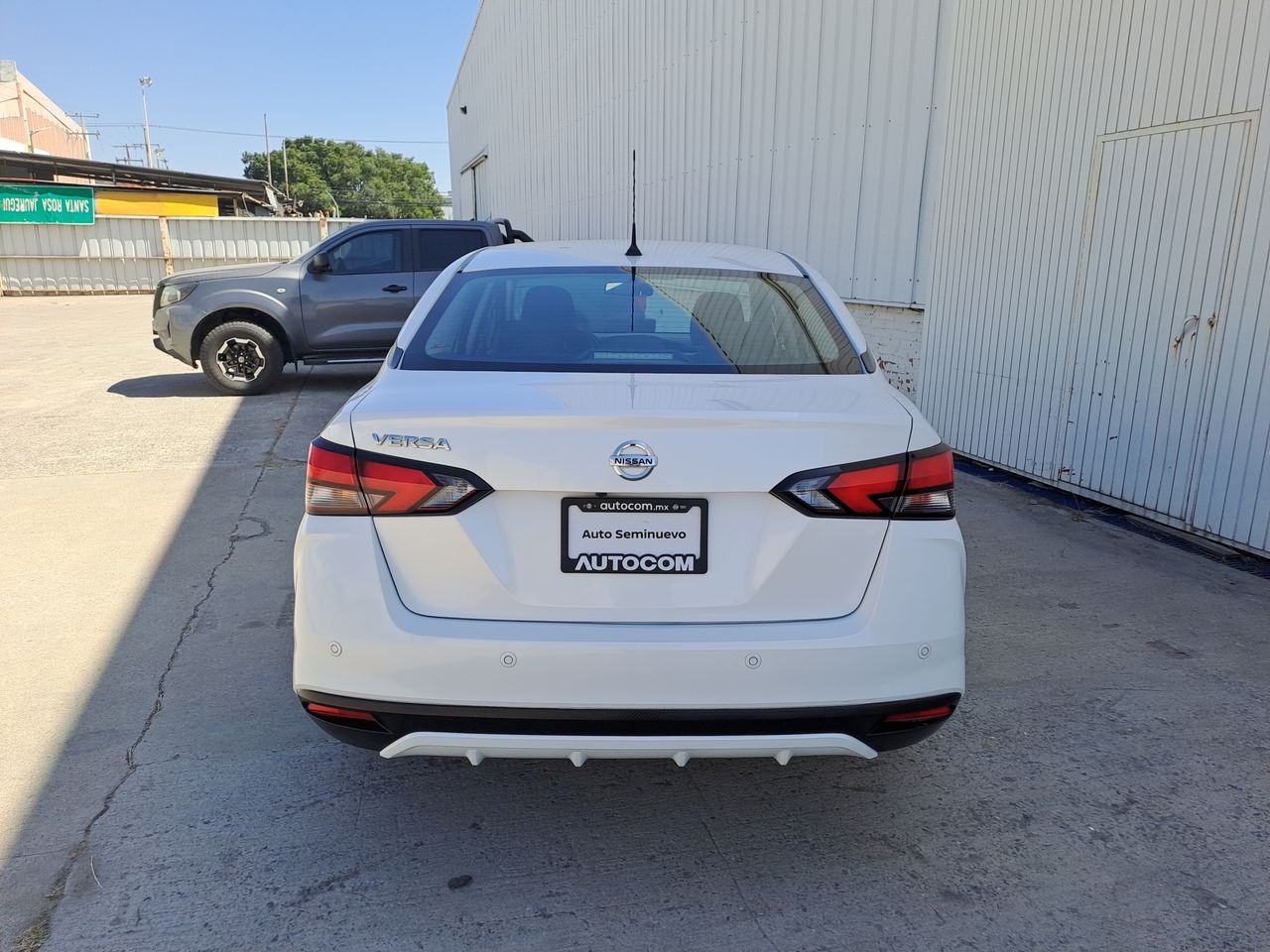 2020 Nissan VERSA ADVANCE CVT