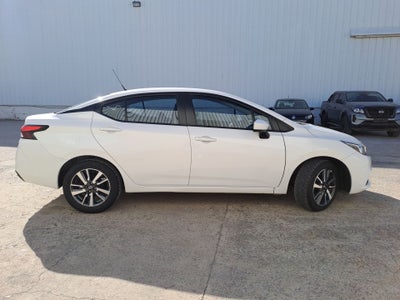 2022 Nissan VERSA ADVANCE CVT 22