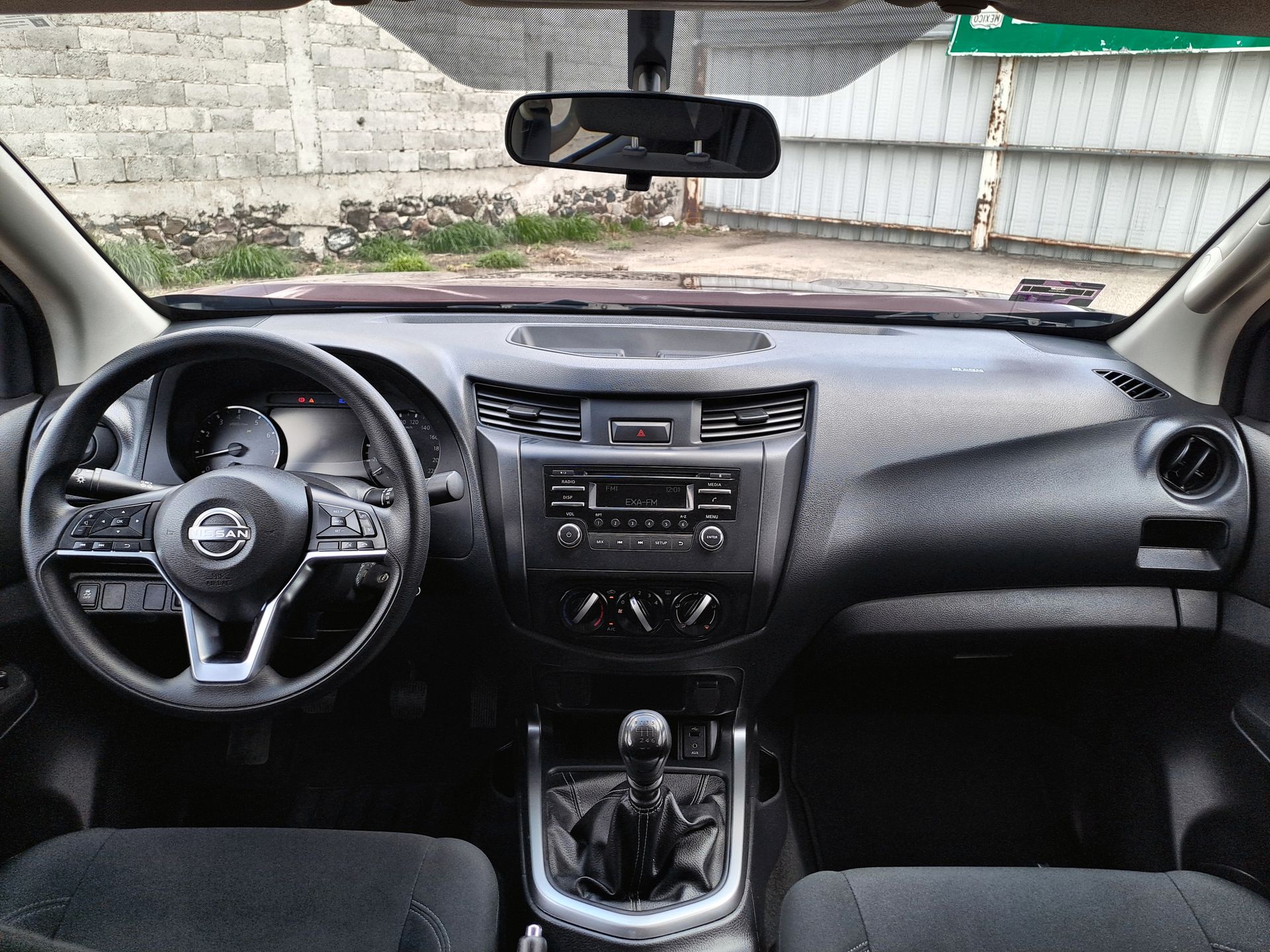 2024 Nissan FRONTIER FRONTIER XE TM 24