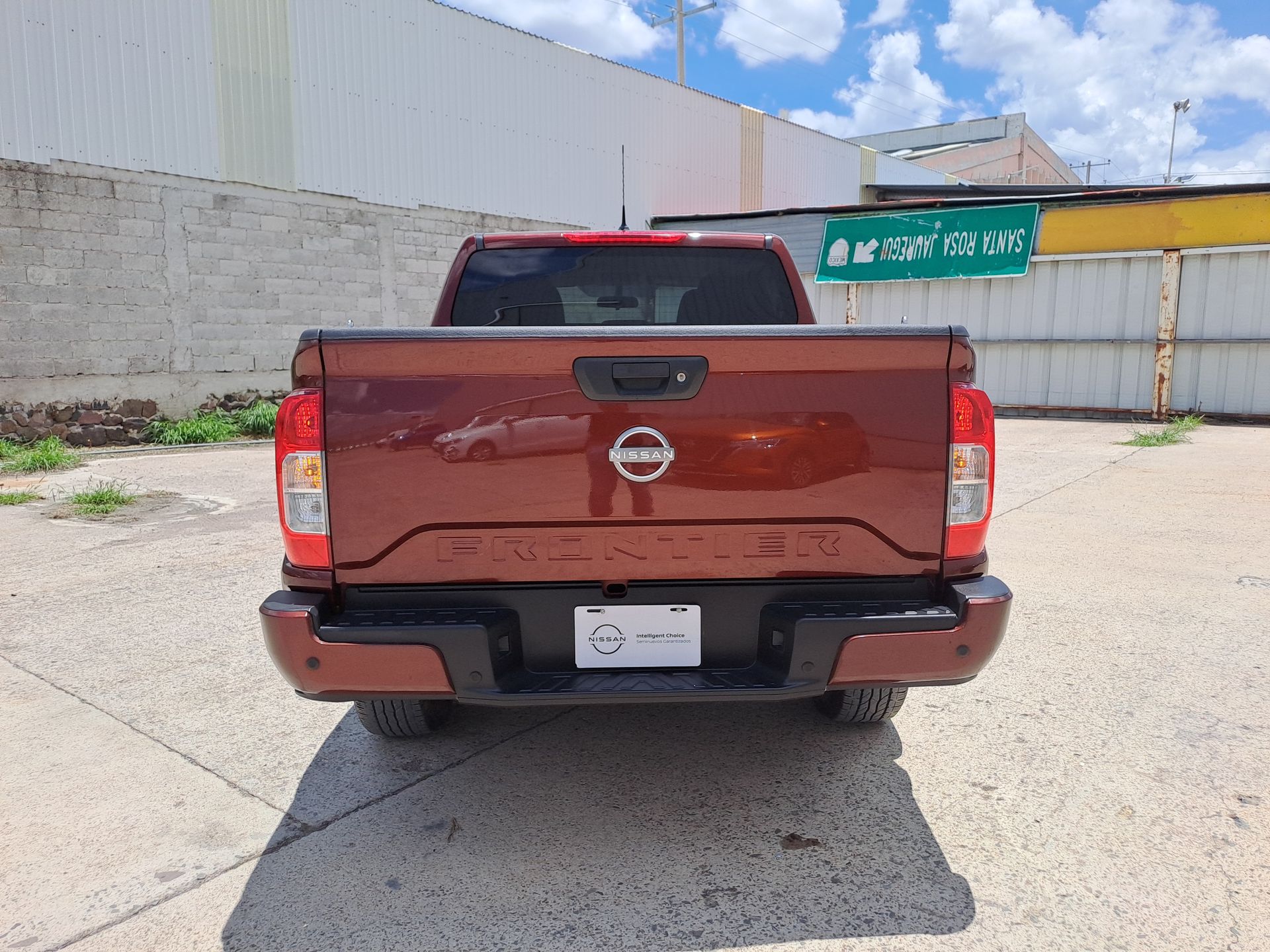 2024 Nissan FRONTIER FRONTIER XE TM 24