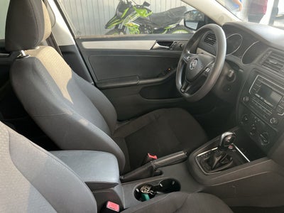 2018 Volkswagen JETTA TRENDLINE TIP.