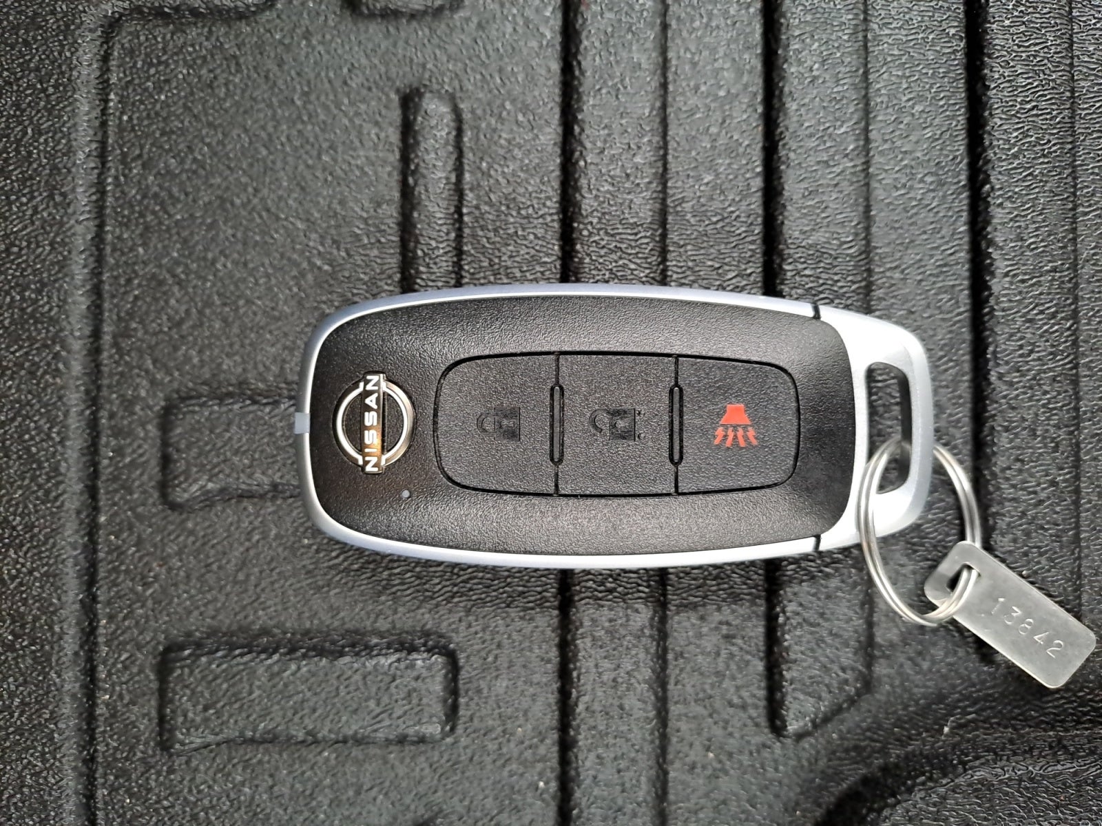 2025 Nissan X-TRAIL EXCLUSIVE 2 ROW 25