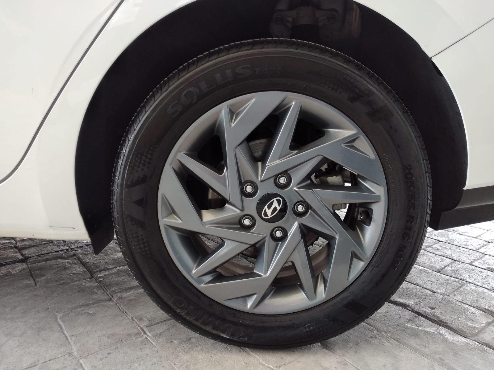 2025 Hyundai ELANTRA GLS PREMIUM DCT HEV