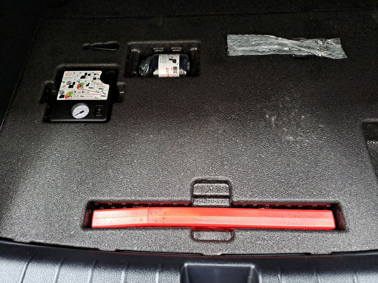 2026 BYD KING DM-I 1.5L FWD 55KM