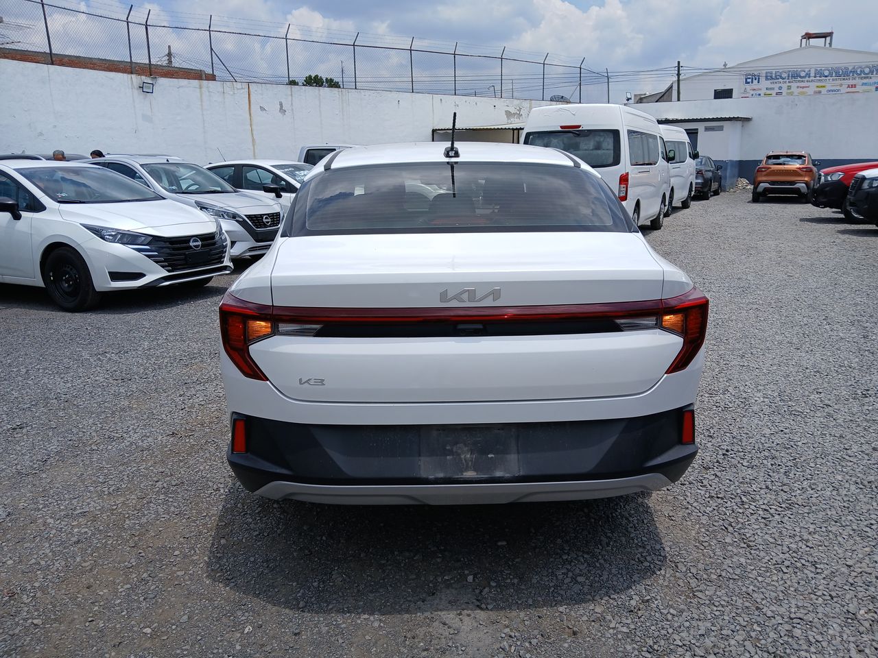 2024 Kia K3 LX MT