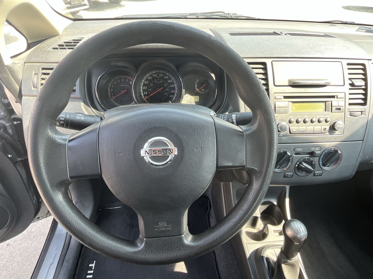 2017 Nissan TIIDA SEDAN DRIVE TM AC 1.6