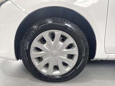 2020 Nissan VERSA MT AC 1.6L
