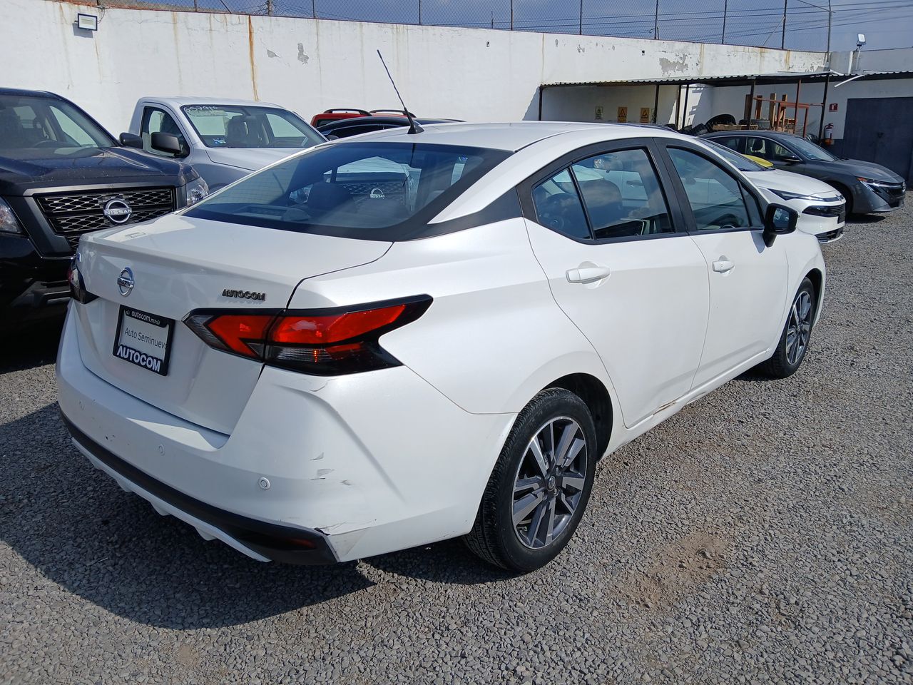2021 Nissan VERSA ADVANCE MT 21