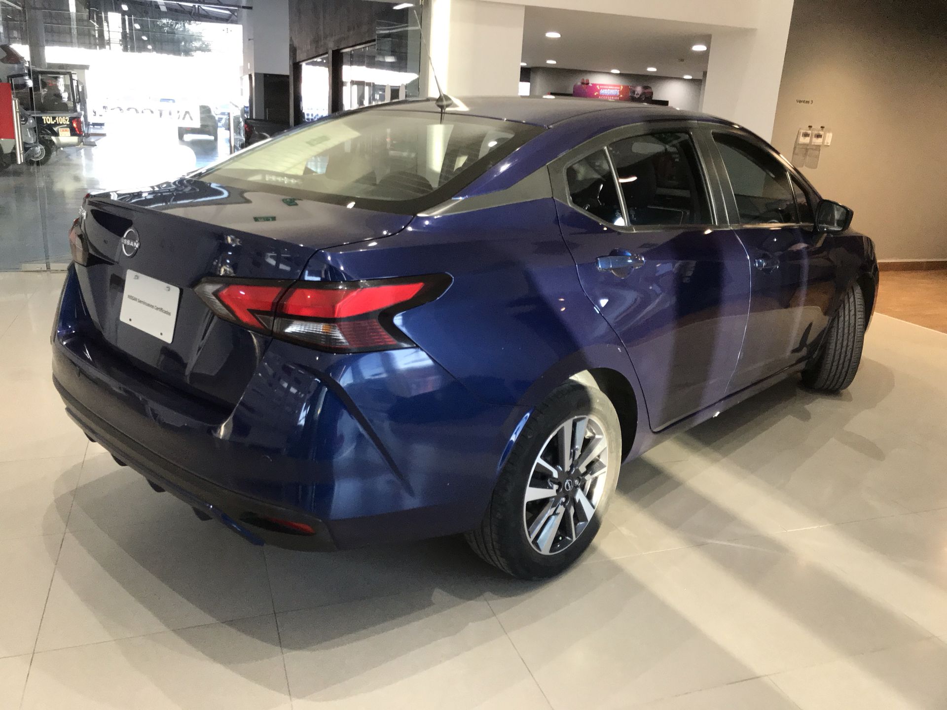 2023 Nissan VERSA ADVANCE MT 23