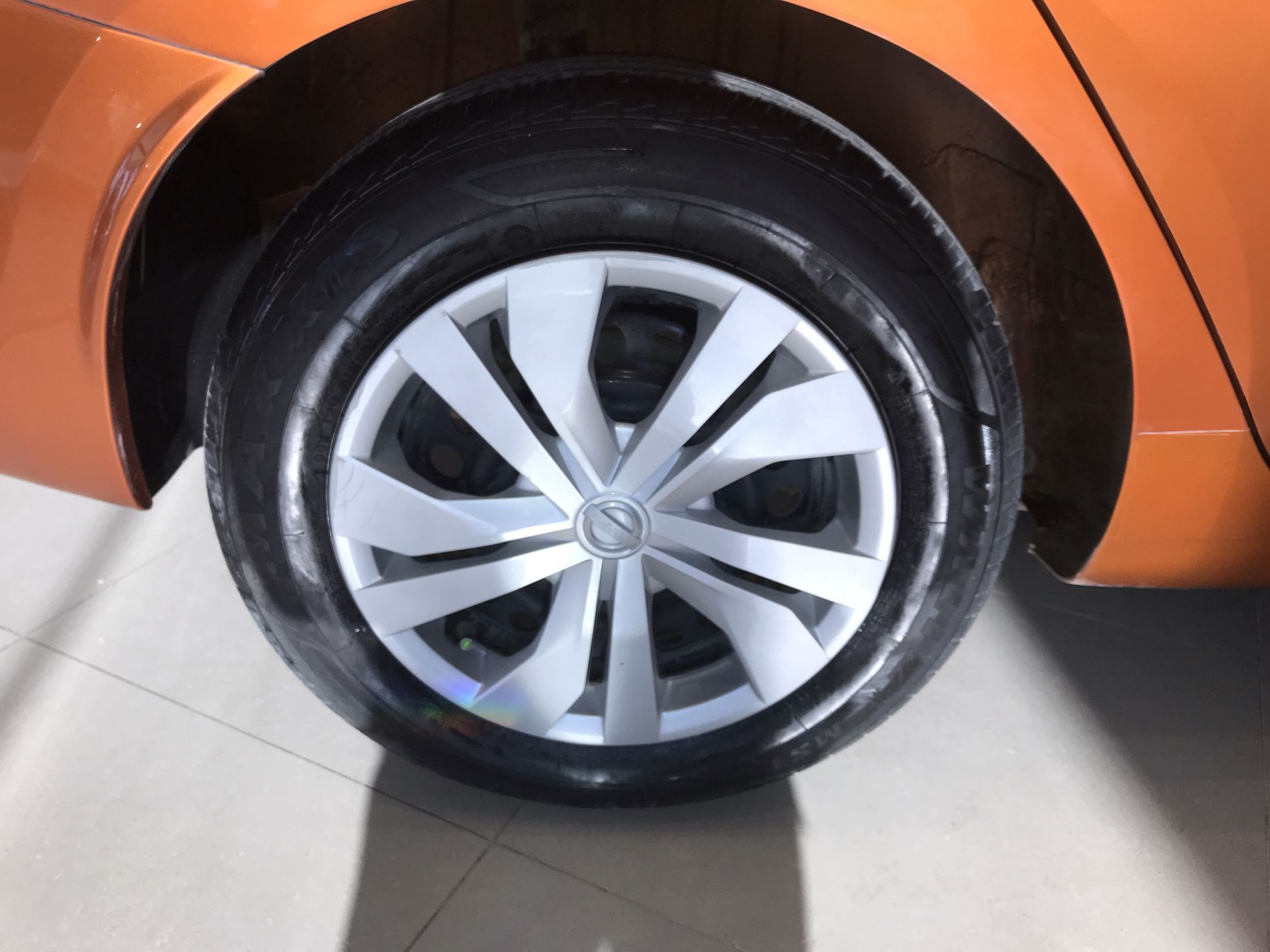 2023 Nissan VERSA SENSE MT 23