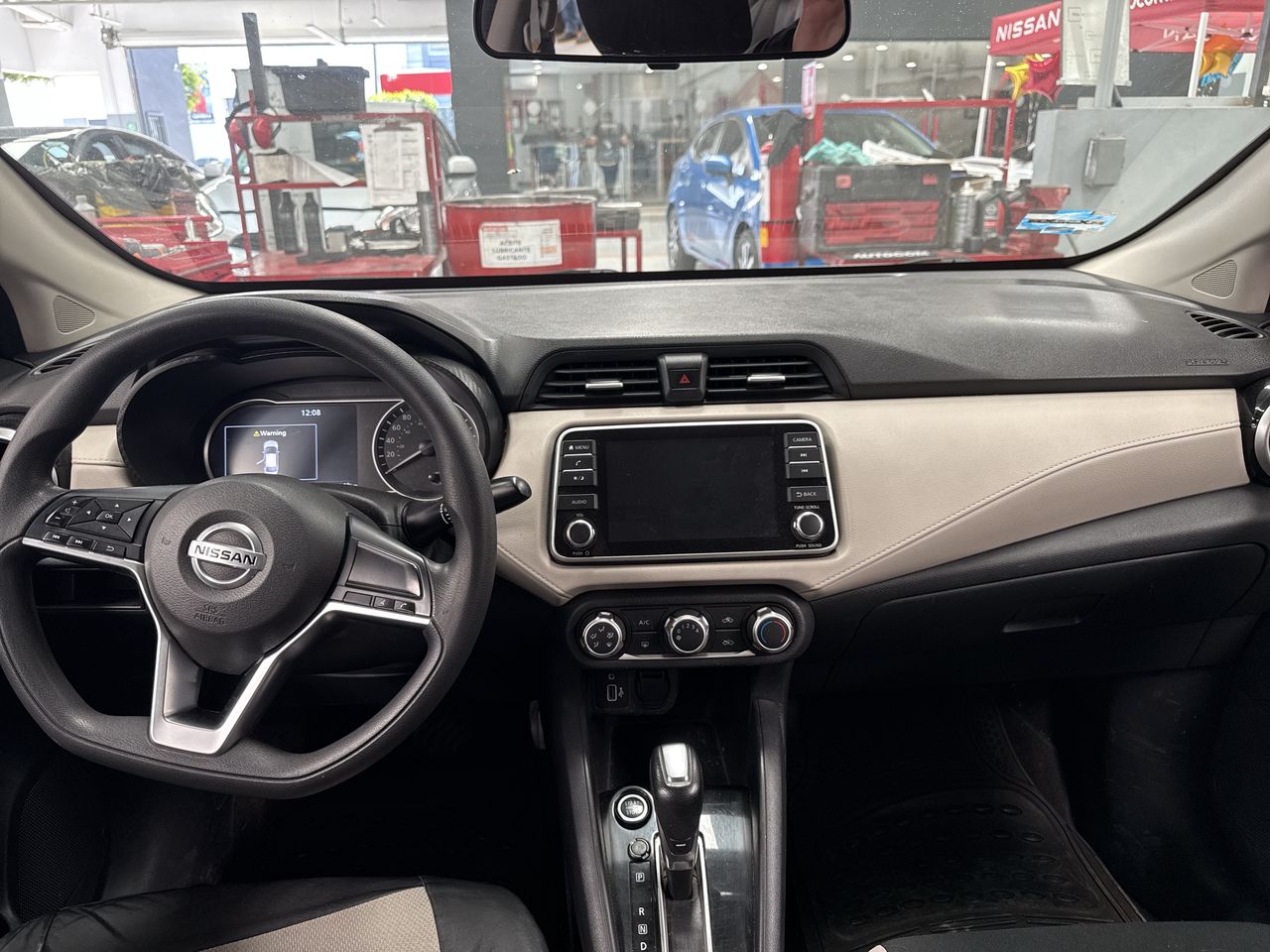 2020 Nissan VERSA ADVANCE CVT