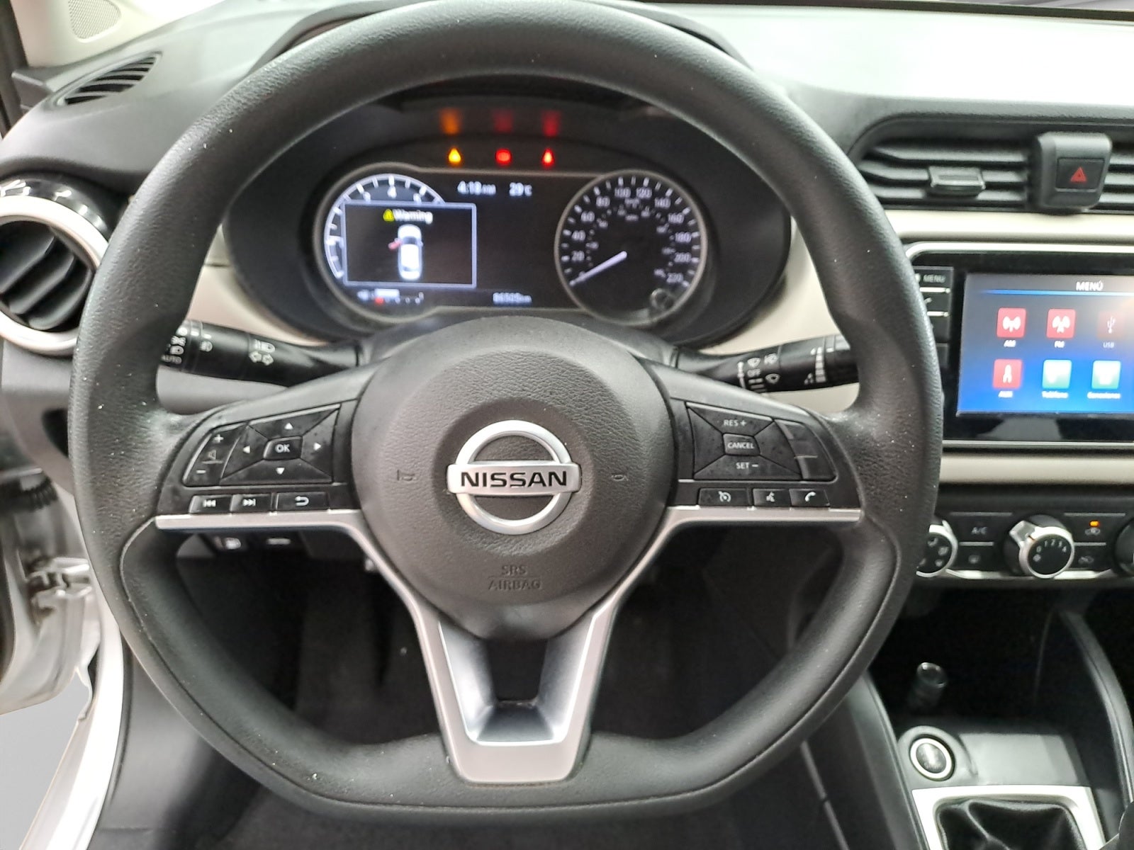 2021 Nissan VERSA ADVANCE MT 21