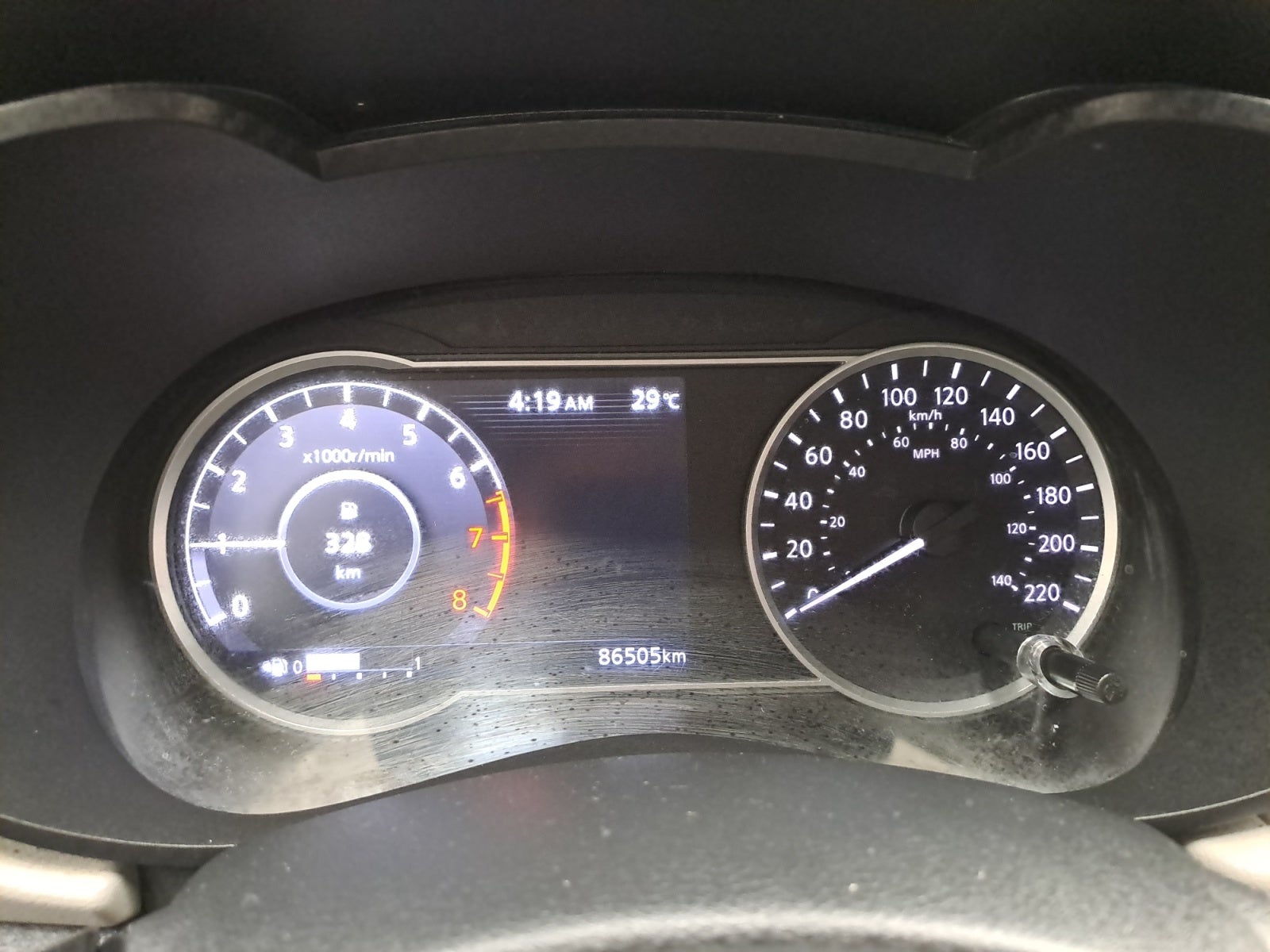 2021 Nissan VERSA ADVANCE MT 21