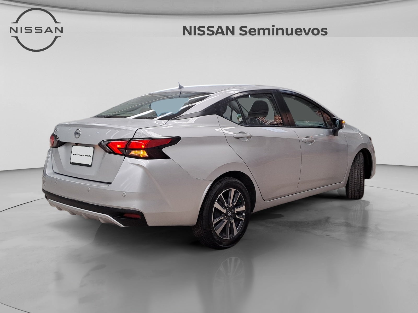 2021 Nissan VERSA ADVANCE MT 21