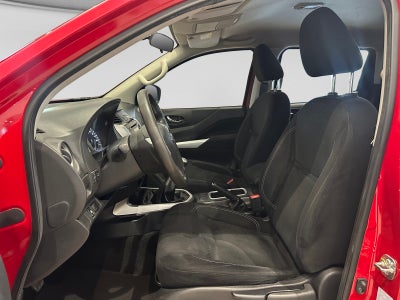 2018 Nissan FRONTIER NP300 FRONTIER LE