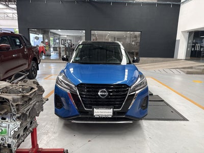 2023 Nissan KICKS PLATINUM BI-TONO 1.6 LTS CVT 23